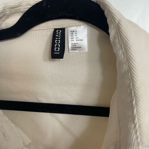 H&M Cropped Jacket - Picture 2 of 3